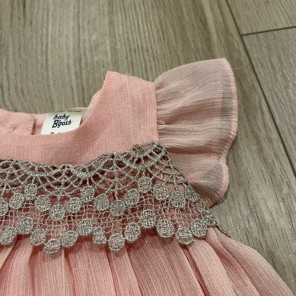 4 for $20 Baby b’gosh 0-3 months dress - Picture 7 of 7